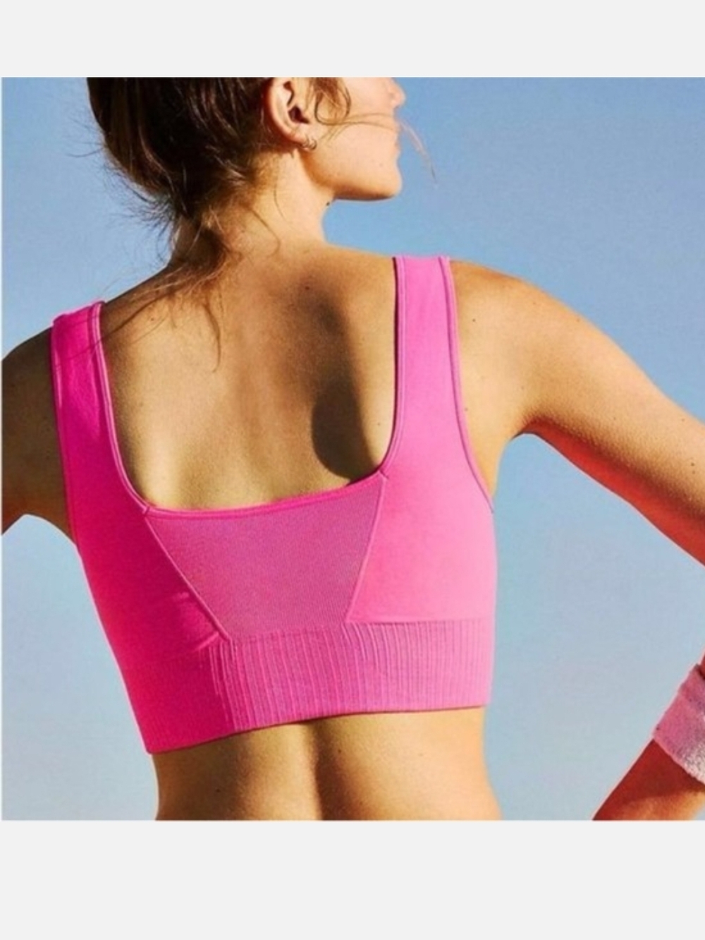 FP Movement Good Karma Bra in bright Pink Size M/L